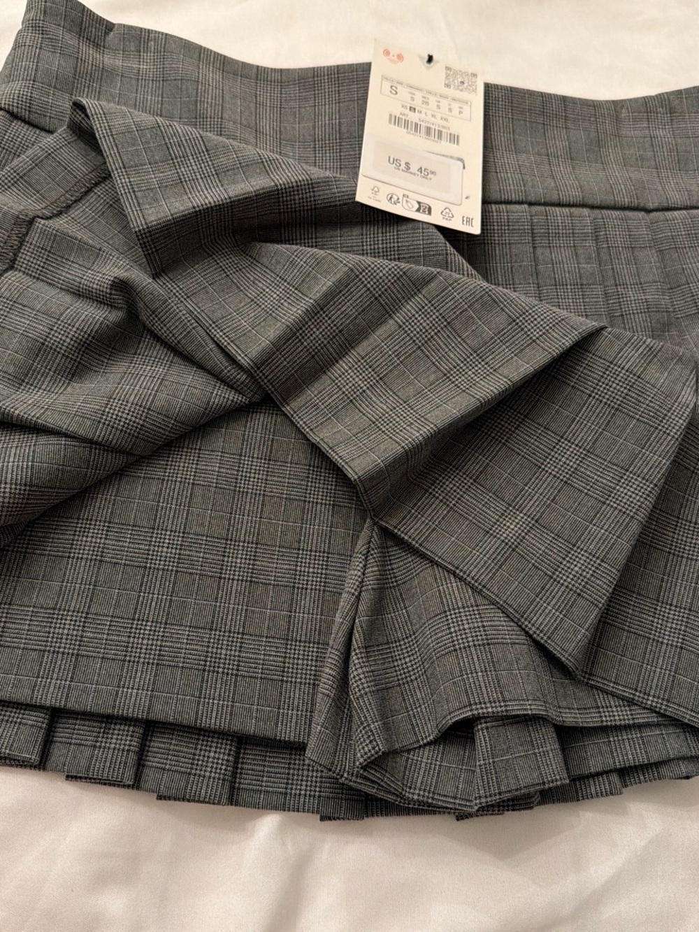 Zara Gray Pleated Mini Skort - Picture 9 of 10